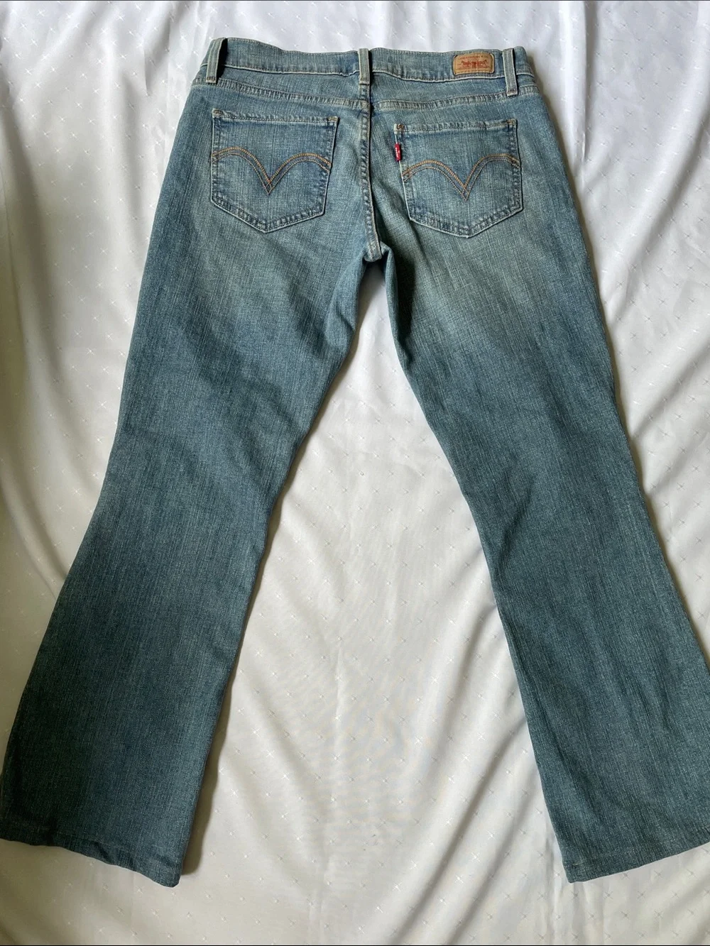 Levis size color